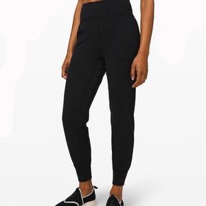 Black Lululemon Align Joggers!